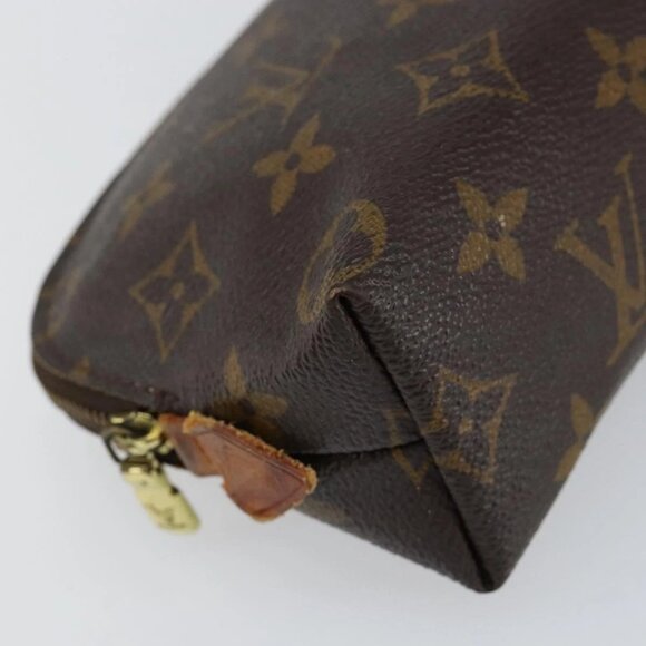LOUIS VUITTON Monogram Pochette Cosmetic PM Cosmetic Pouch M47515 LV Auth 148054 - Picture 3 of 16